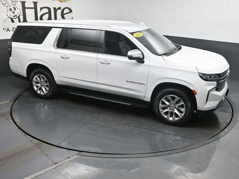 Used 2023 Chevrolet Suburban Premier image 41