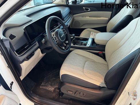 New 2026 Kia Carnival EX image 10