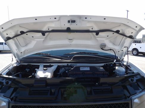 Used 2021 Chevrolet Express 2500 w/ Safety Package RWD image 39