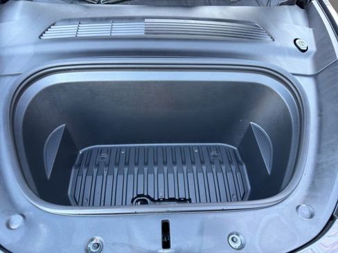 Used 2020 Tesla Model Y Long Range image 20