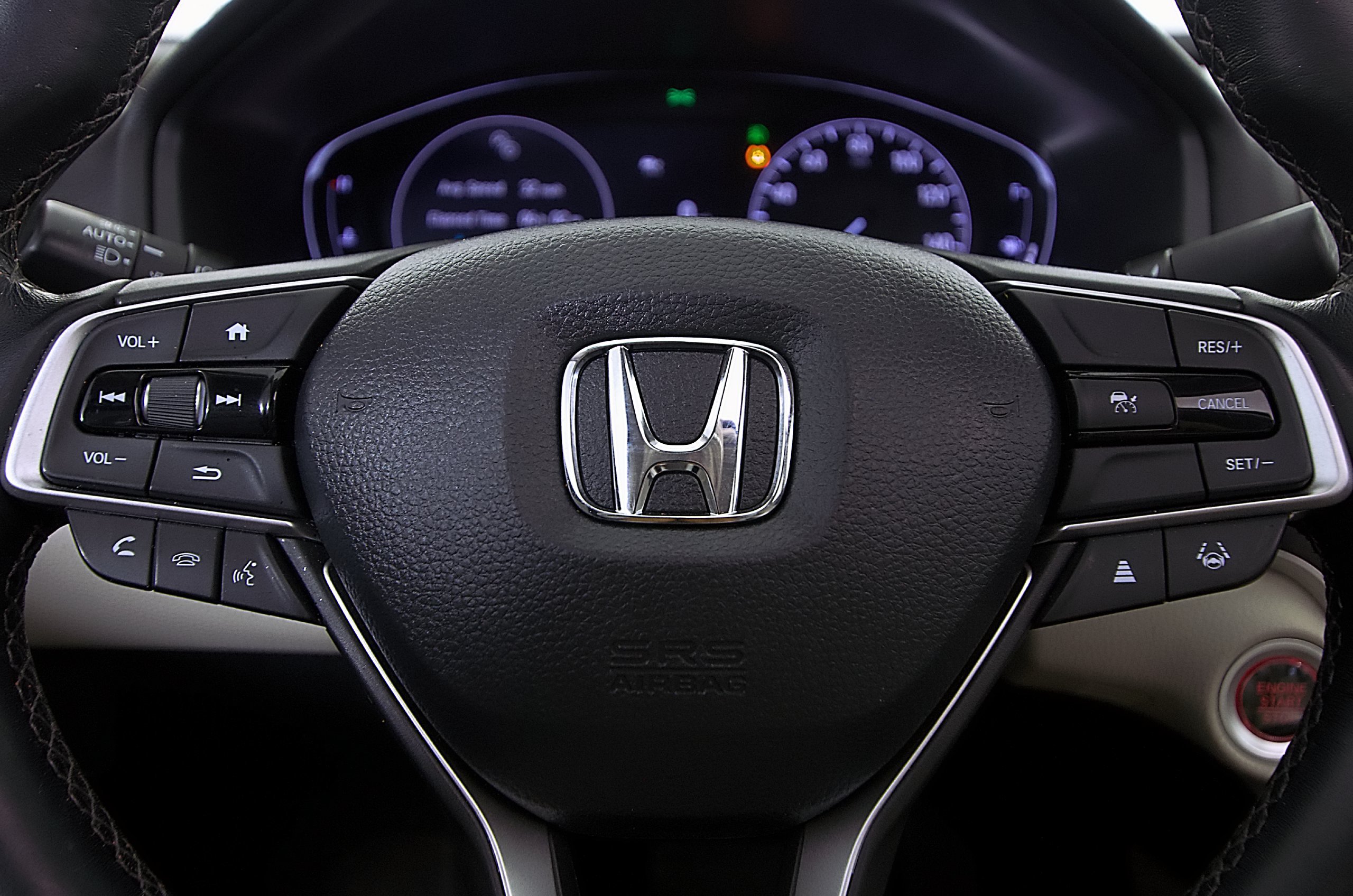 Used 2018 Honda Accord EX-L image 23