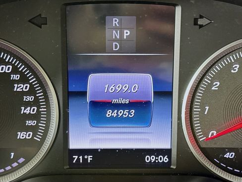 Used 2016 Mercedes-Benz GLC 300 GLC 300 image 13