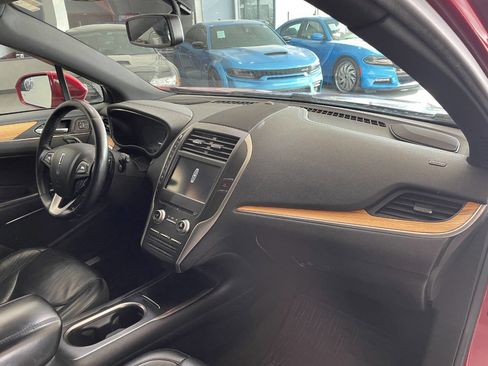 Used 2015 Lincoln MKC FWD w/ Equipment Group 101A Select image 30