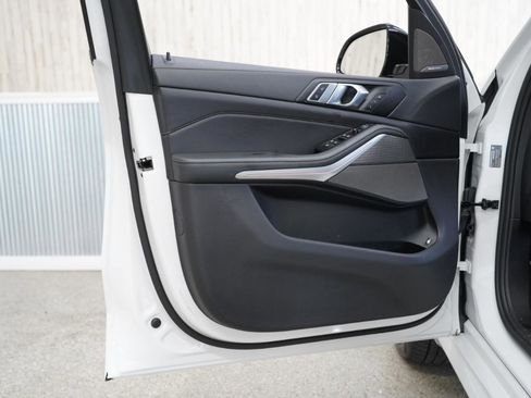 Used 2023 BMW X5 xDrive45e w/ Executive Package image 28