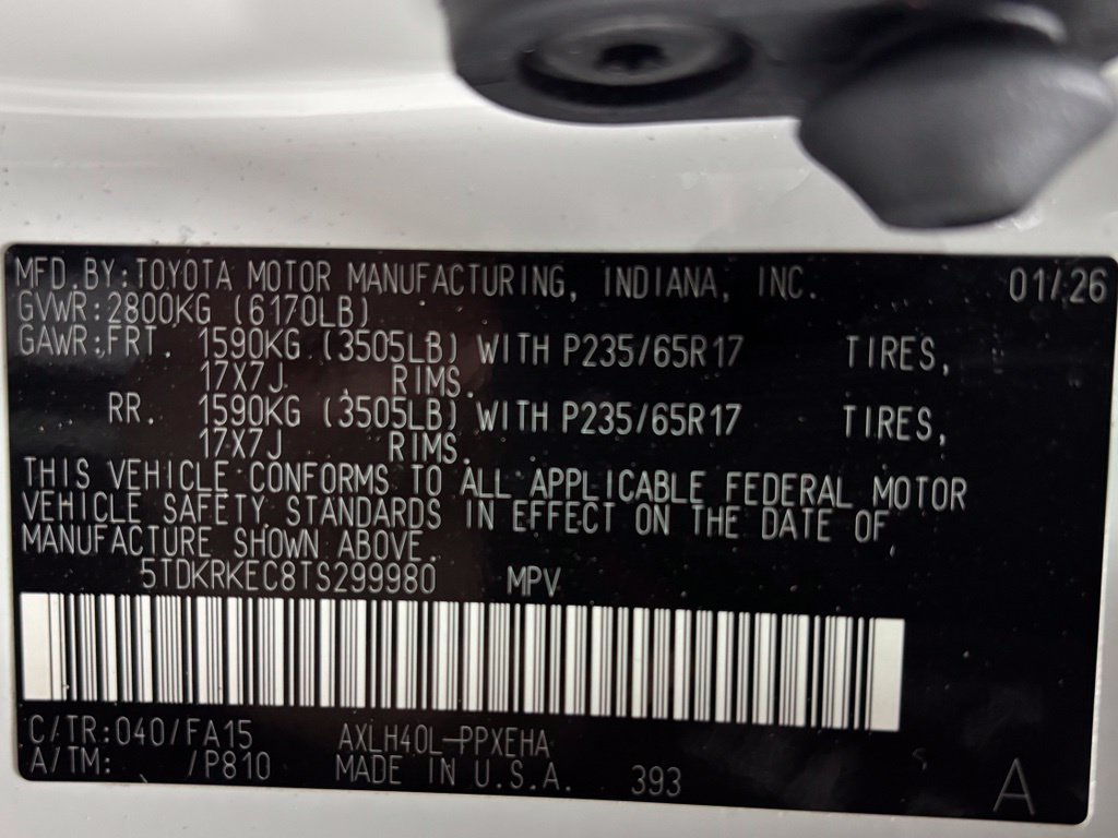 Used 2026 Toyota Sienna LE FWD image 11