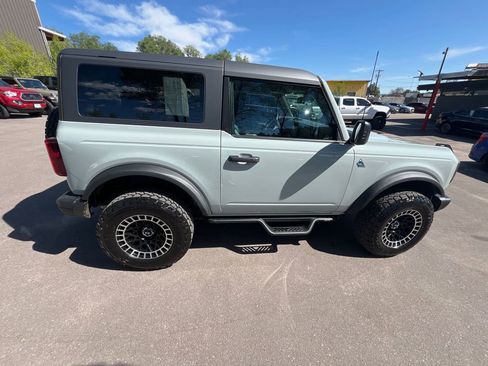 Used 2023 Ford Bronco Black Diamond AWD/4WD image 8