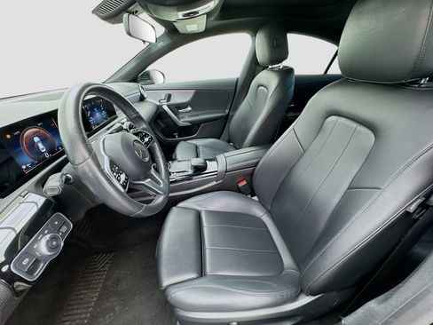 Used 2021 Mercedes-Benz CLA 250 CLA 250 image 12