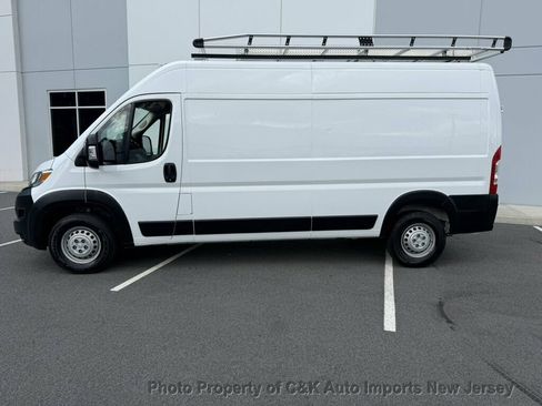 Used 2025 RAM ProMaster 3500 FWD image 2