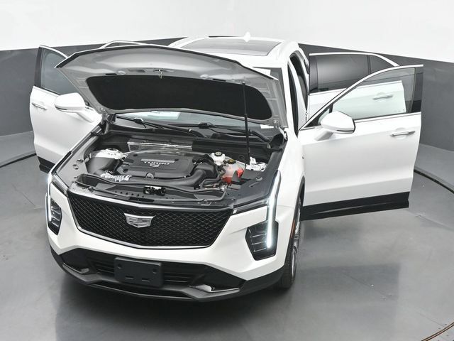 Certified 2024 Cadillac XT4 Premium Luxury AWD/4WD image 63