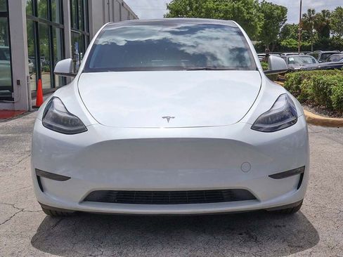 Used 2023 Tesla Model Y Long Range AWD/4WD image 12