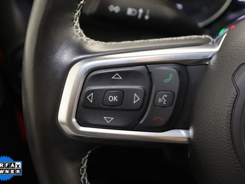 Used 2022 Jeep Wrangler Unlimited Sahara w/ Cold Weather Group image 38