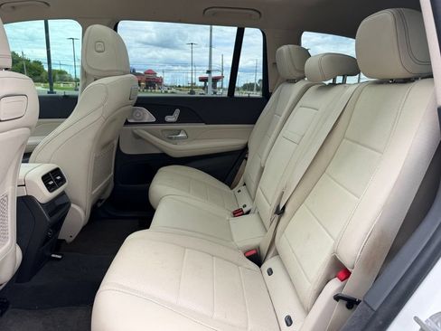 Used 2020 Mercedes-Benz GLS 450 4MATIC image 13