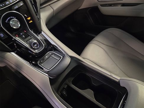Used 2019 Acura RDX w/ Technology Package image 25
