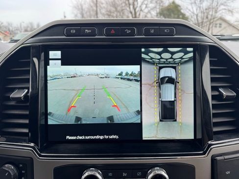 Used 2022 Ford F250 Lariat w/ Chrome Package image 11