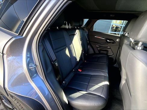 Used 2025 Land Rover Range Rover Evoque Dynamic SE image 27