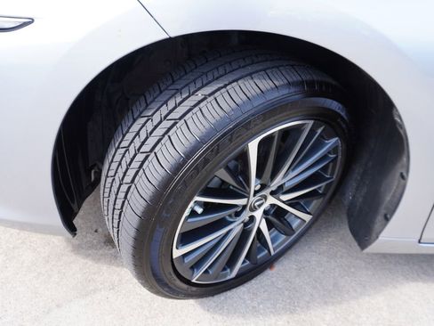 Used 2022 Lexus ES 350 w/ Premium Package FWD image 30