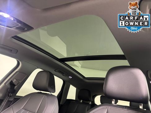 Used 2025 Audi Q6 e-tron Premium w/ Convenience Package image 24