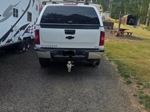 Used 2010 Chevrolet Silverado 2500 LTZ AWD/4WD image 5
