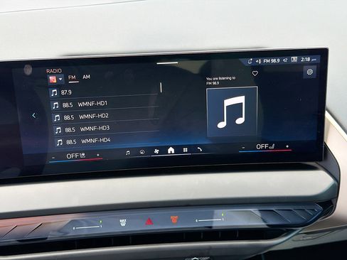 Used 2025 BMW X3 xDrive30i image 32