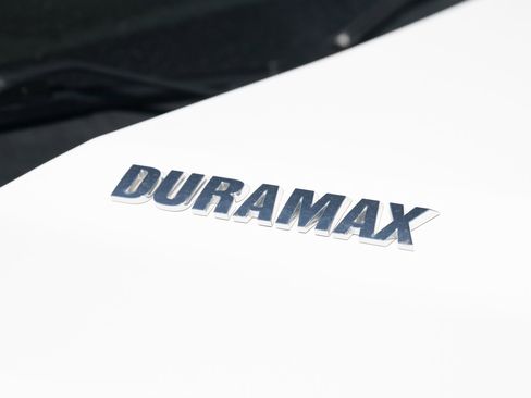 Used 2021 Chevrolet Silverado 1500 LT image 13