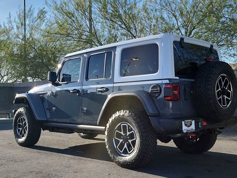 New 2026 Jeep Wrangler Unlimited Rubicon w/ Whitecap Package AWD/4WD image 9
