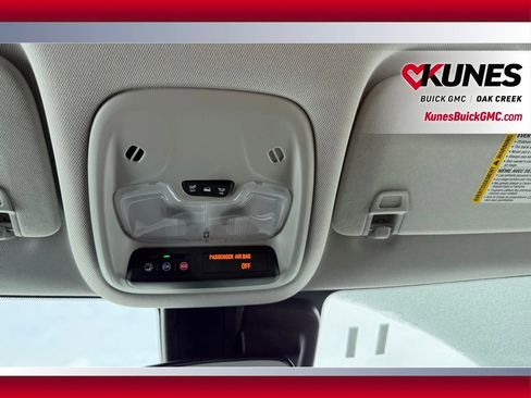 Used 2025 Chevrolet TrailBlazer LT image 23