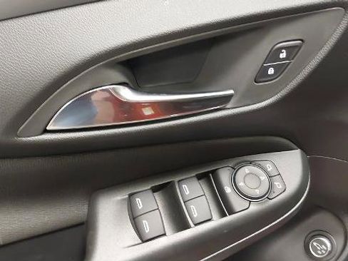 New 2026 Buick Envista Preferred w/ Convenience II Package image 25