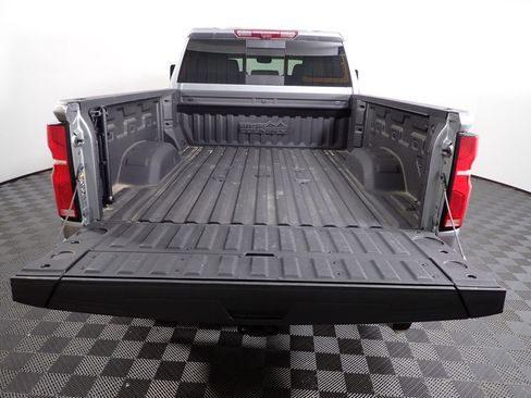 Used 2024 Chevrolet Silverado 3500 High Country w/ High Country Premium Package AWD/4WD image 19