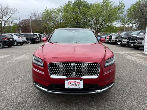 Used 2021 Lincoln Nautilus Reserve w/ Equipment Group 201A AWD/4WD image 2