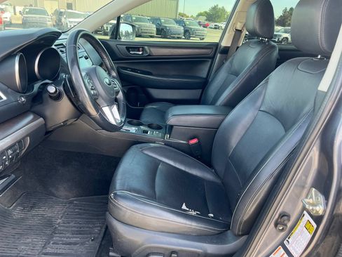 Used 2015 Subaru Legacy 2.5i Limited AWD/4WD image 11
