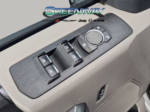 Used 2022 Ford F350 XLT AWD/4WD image 14