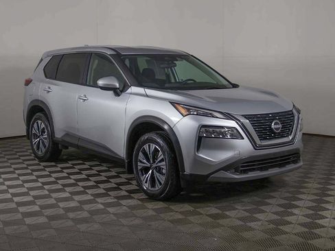 Used 2023 Nissan Rogue SV AWD/4WD image 2