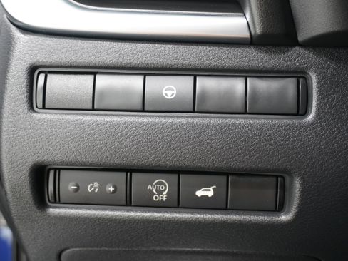 Used 2023 Nissan Rogue SV w/ SV Premium B Package FWD image 24
