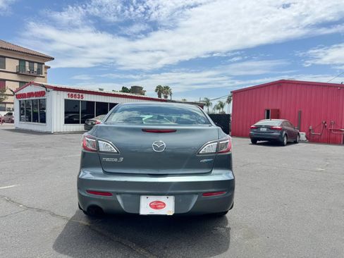 Used 2013 MAZDA MAZDA3 i Sport FWD image 6