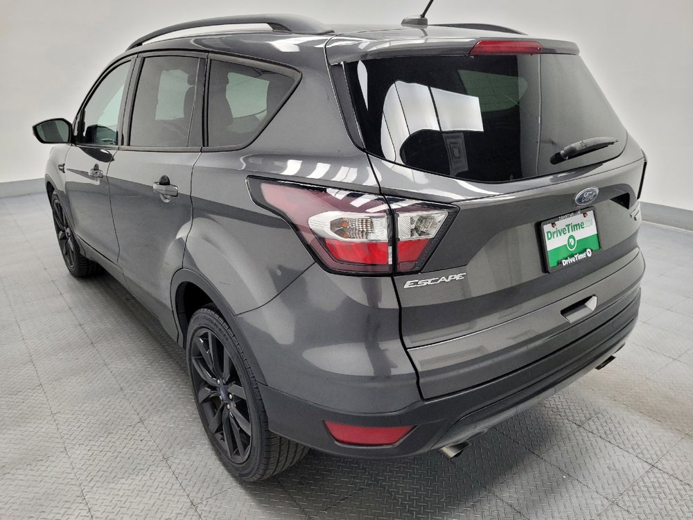 Used 2017 Ford Escape Titanium FWD image 5
