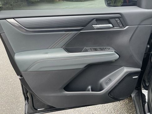 New 2026 GMC Acadia AT4 w/ Super Cruise Package image 22