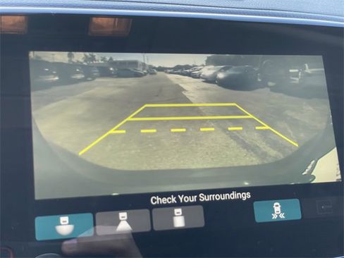 Used 2020 Honda Pilot Touring image 22