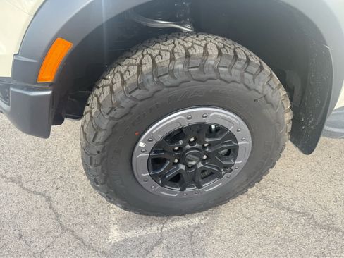 New 2025 Ford Ranger Raptor image 4