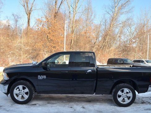 Used 2024 RAM 1500 Classic SLT image 5