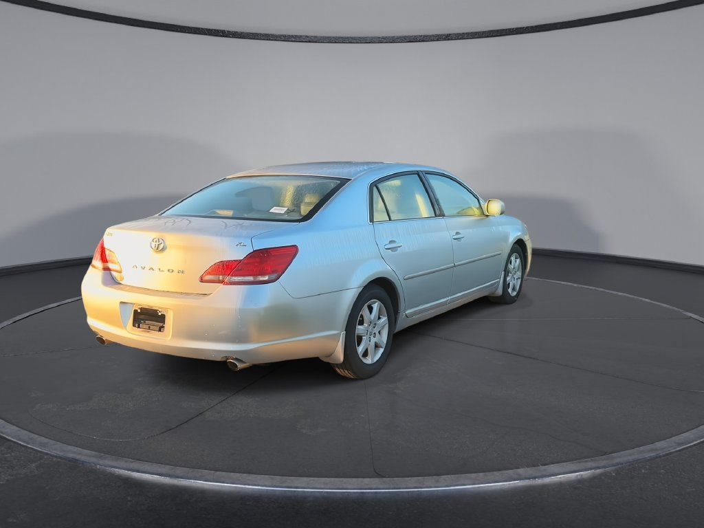 Used 2008 Toyota Avalon XL FWD image 8