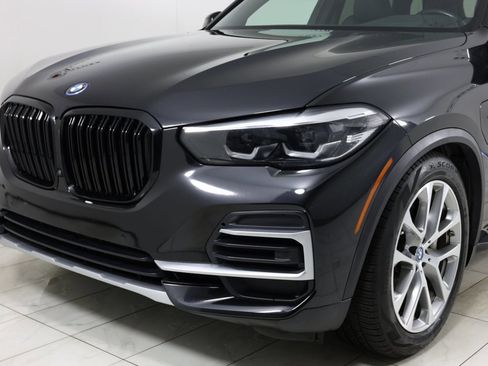 Used 2022 BMW X5 xDrive45e w/ Climate Comfort Package image 52
