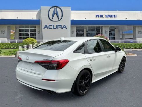 Used 2024 Honda Civic Sport image 5