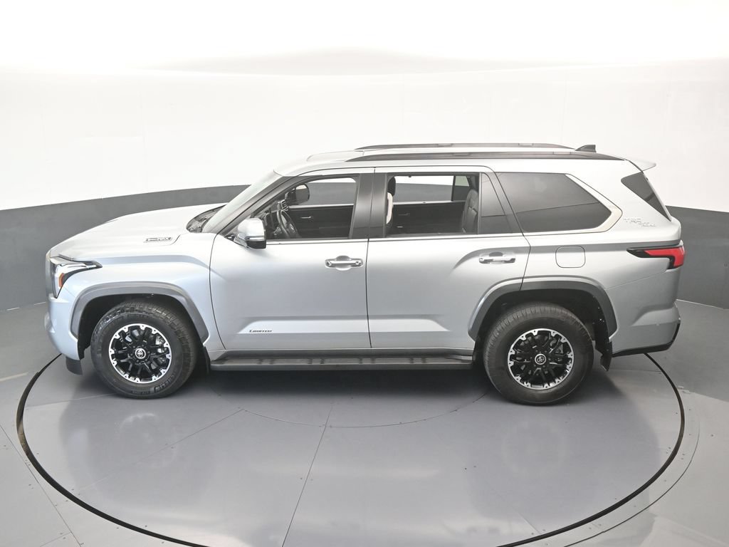 Used 2023 Toyota Sequoia Limited w/ TRD Off-Road Package AWD/4WD image 54