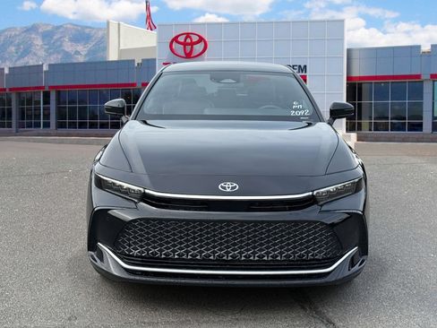 New 2026 Toyota Crown Nightshade image 2