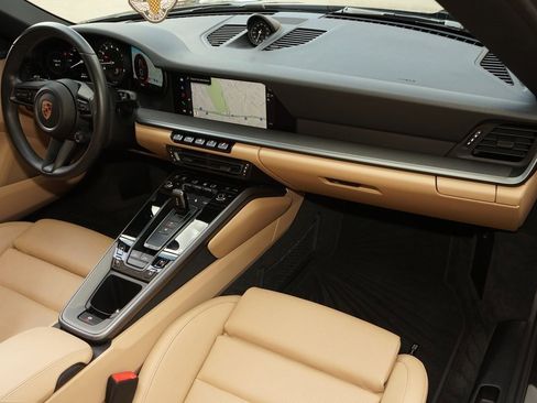 Used 2023 Porsche 911 Targa 4S image 11