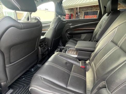 Used 2017 Acura MDX SH-AWD w/ Advance Package image 14