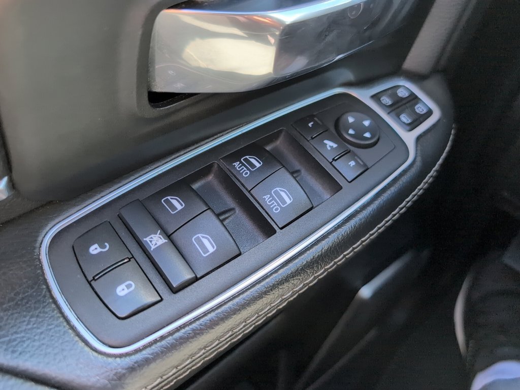Used 2024 RAM 2500 Laramie w/ Night Edition AWD/4WD image 23