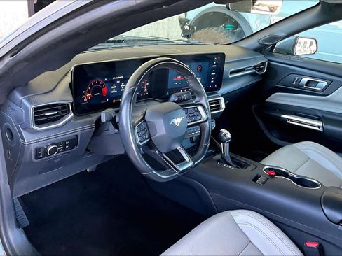 Used 2024 Ford Mustang Premium image 14