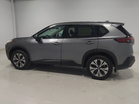 Used 2021 Nissan Rogue SV AWD/4WD image 3