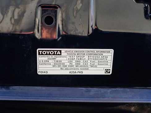 Certified 2024 Toyota Camry SE w/ Convenience Package image 30